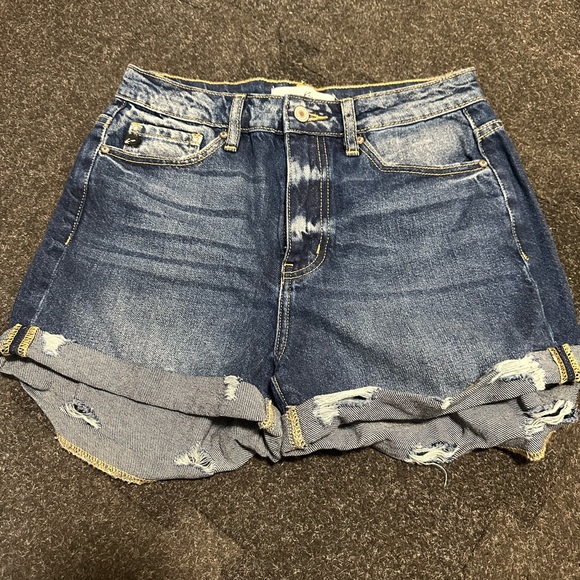 KanCan shorts! Size 5 high rise distressed around the cuff! So stinkin cute! - Picture 2 of 3